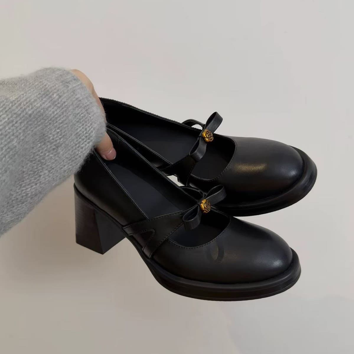 Sheepskin Version~Soft Leather Retro Camellia Bow Thick Heel Mary Jane Shoes for Women, French-Style Round-Toe Single Shoes, Small Leather Shoes