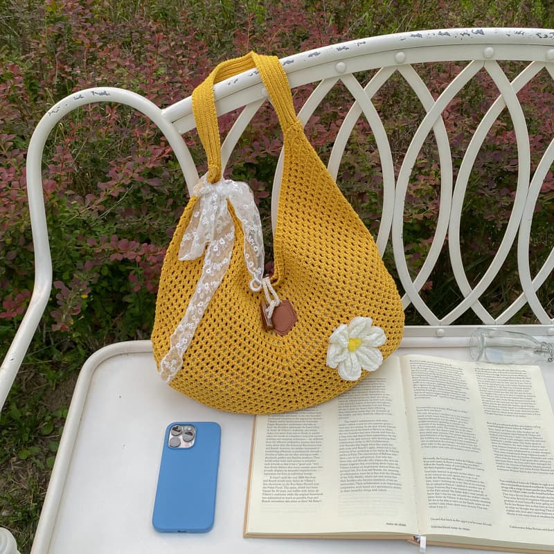 2026 Summer Large Capacity Woven Bag for Beach Vacation, Floral Knitted Beach Bag, Fashionable Single-Shoulder Commuter Tote Bag