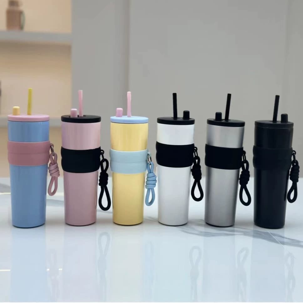 Trendy Stainless Steel Vacuum Insulated Water Bottle for Women, High-Gloss Aurora Finish, with Carry Strap and Straw, Portable Car Cup for Coffee