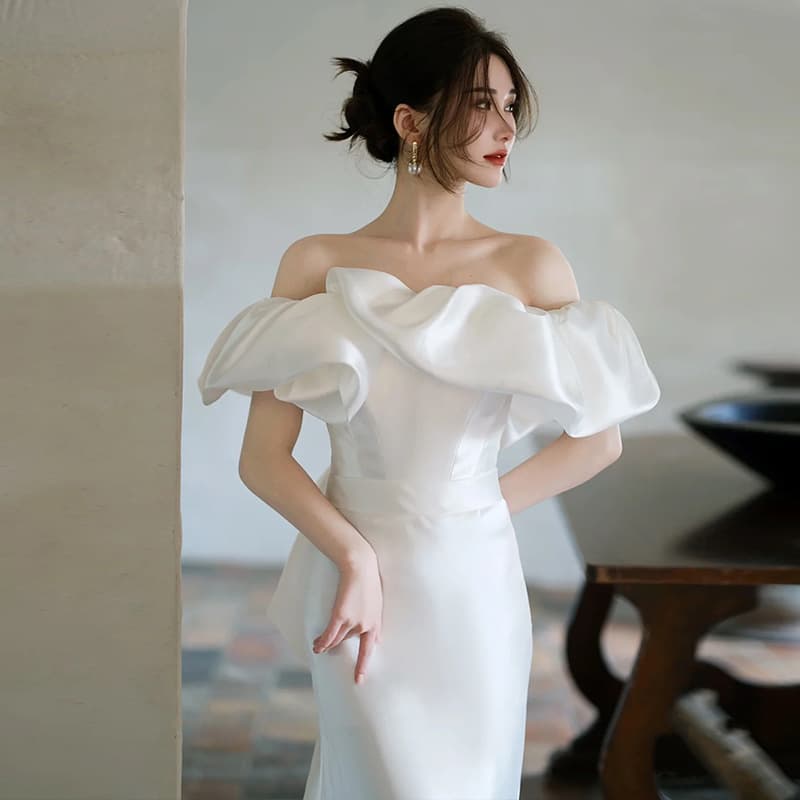 Strapless Satin Light Wedding Dress for Bride Travel Photography, French Simple Elegant Mermaid Style Reception Dress, Fairy Gown
