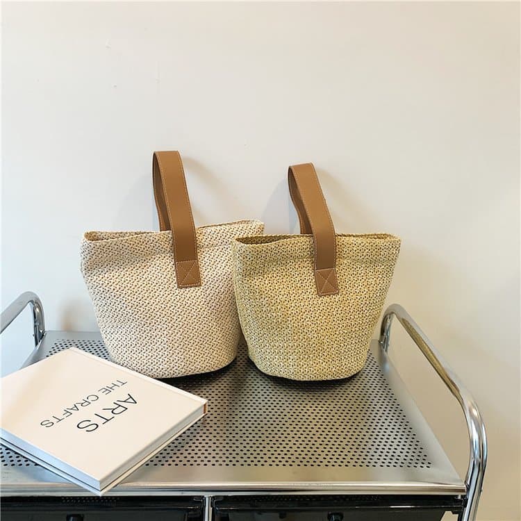 2024 New Cross-Border Fashion Bucket Bag Fresh Handbag Student Woven Bag Forest Style Straw Beach Bag for Women