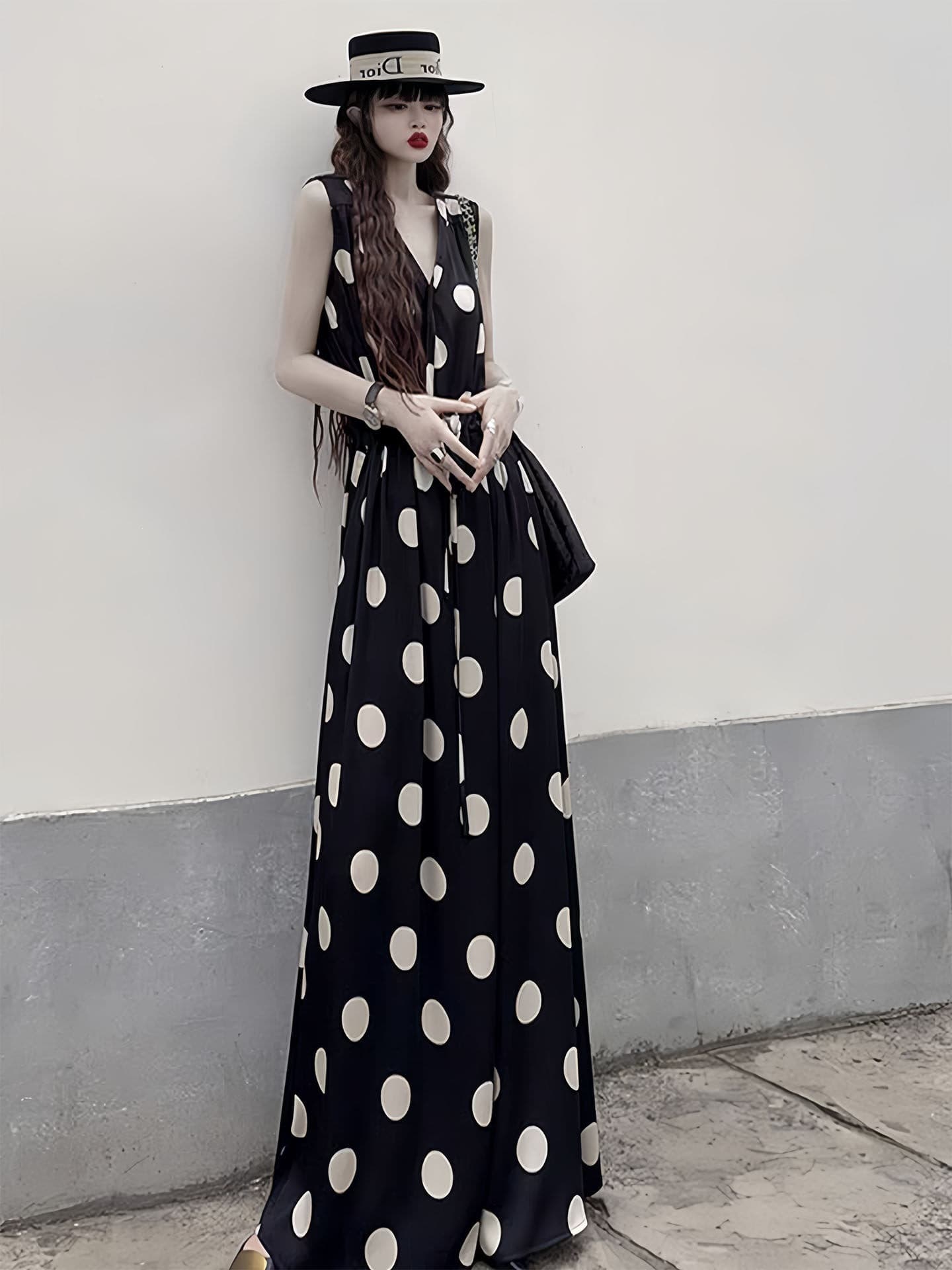 Premium Draped Minimalist Dress for Women, New Summer Style, Tall Fit, Loose Waist-Cinching Slimming Polka Dot Maxi Dress