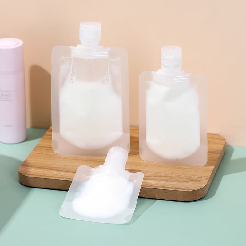 Travel-sized refill bags for liquids, including skincare, cosmetics, shampoo, and disposable lotion containers; eco-friendly travel storage bags.