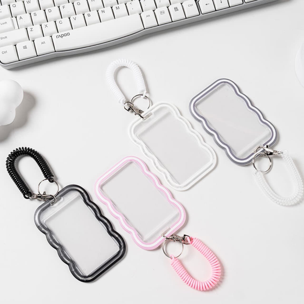 Sliding cover card cases for student meal cards, work badge holders in bulk, chest cards, bus card protectors with wavy edges and spring lanyards.