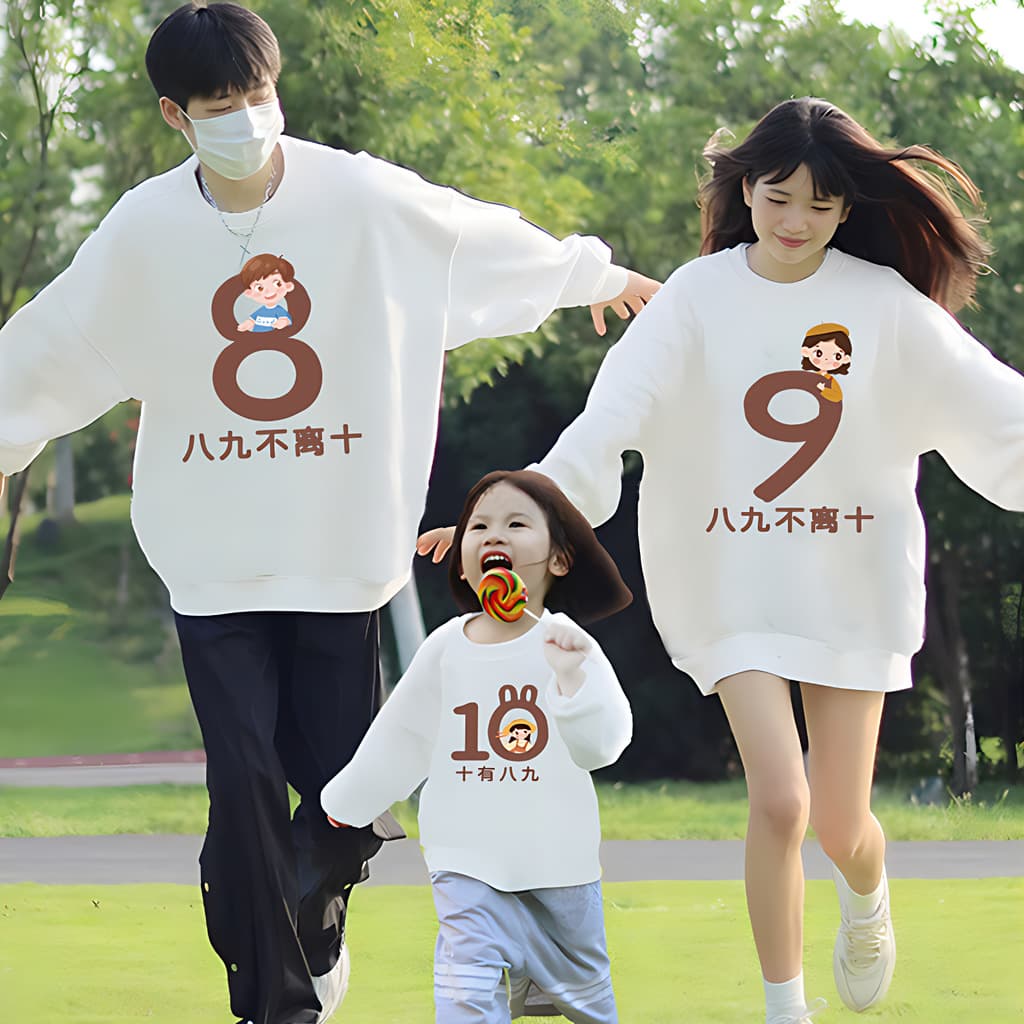 Parent-child clothing autumn and winter new round-neck sweatshirts for a family of three or four, high-end mother-daughter clothing for boys and girls sweatshirts