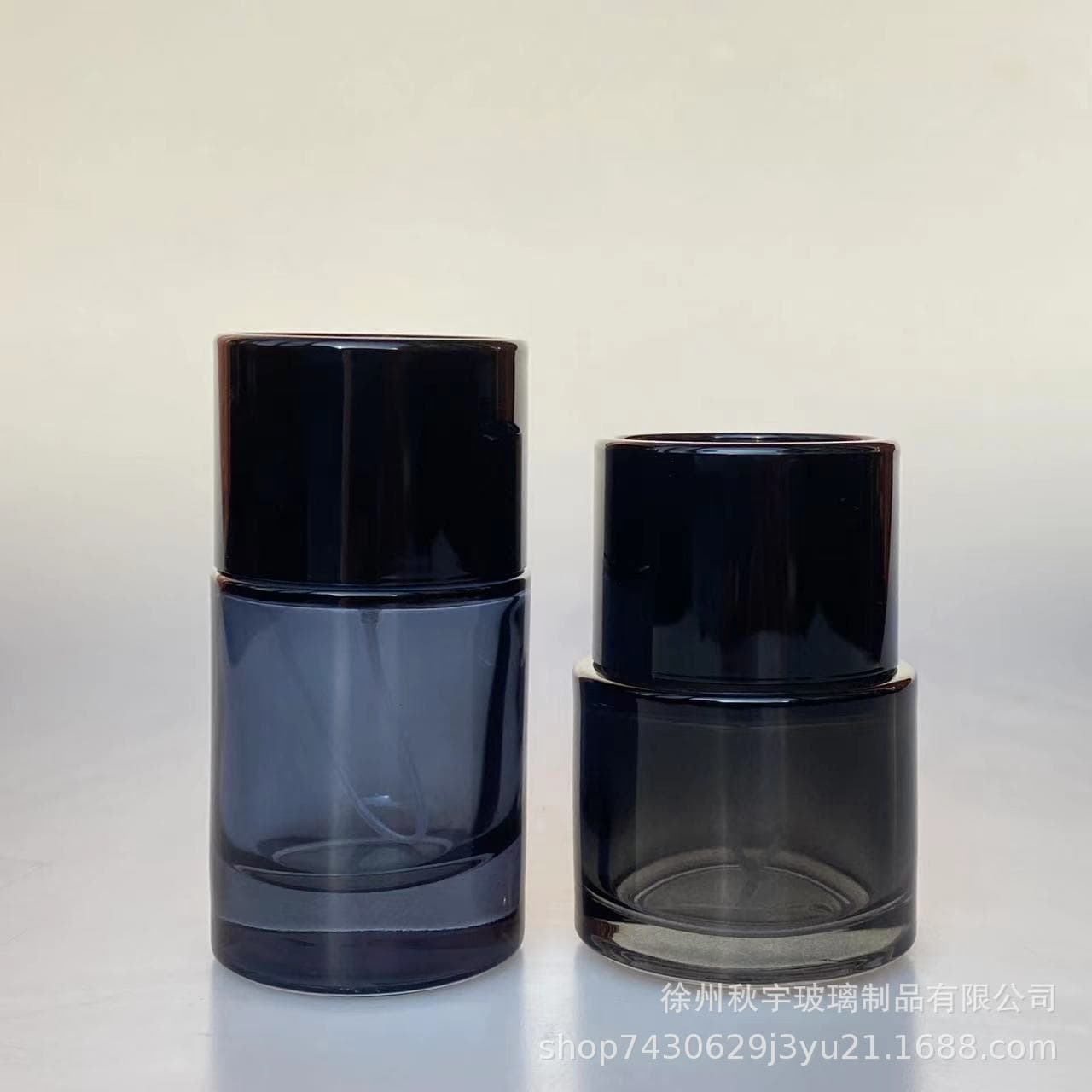 Factory Direct Perfume Refillable Spray Bottle Portable Travel Glass 50ML Cosmetic Perfume Bottle Empty Sample Bottle