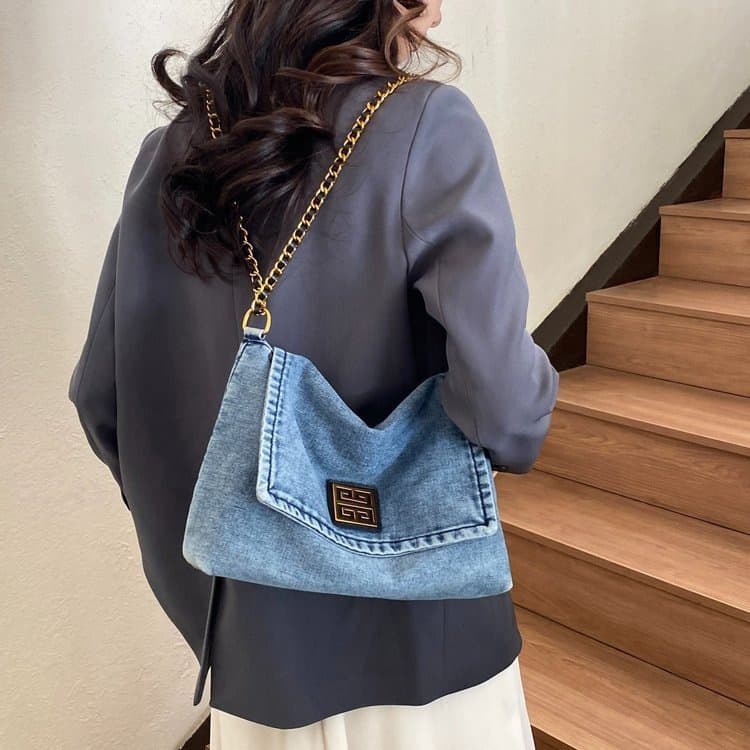 Casual Commuter Large Capacity Denim Bag for Women 2025 New Premium Chain Single Shoulder Crossbody Tote Bag