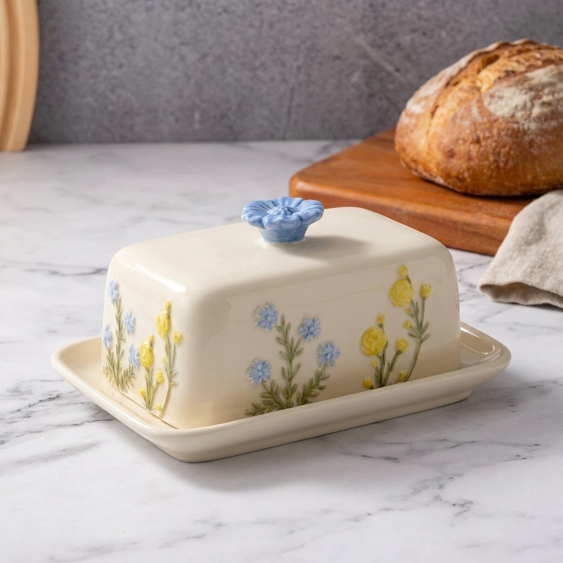 Cross-border Ceramic Butter Dish European Standard Butter Storage Box Sealed with Lid Hand-painted Wildflower Grass Relief Butter Plate