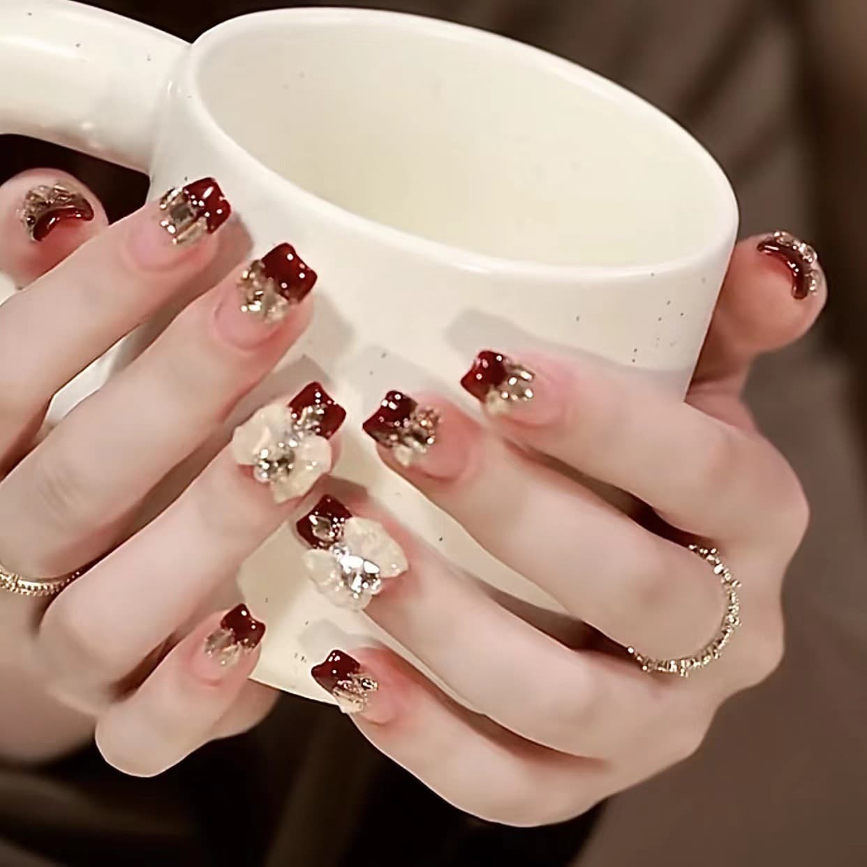 Red press-on nails for Christmas, wedding, New Year, bride, festive wine red, cherry red, skin-brightening red