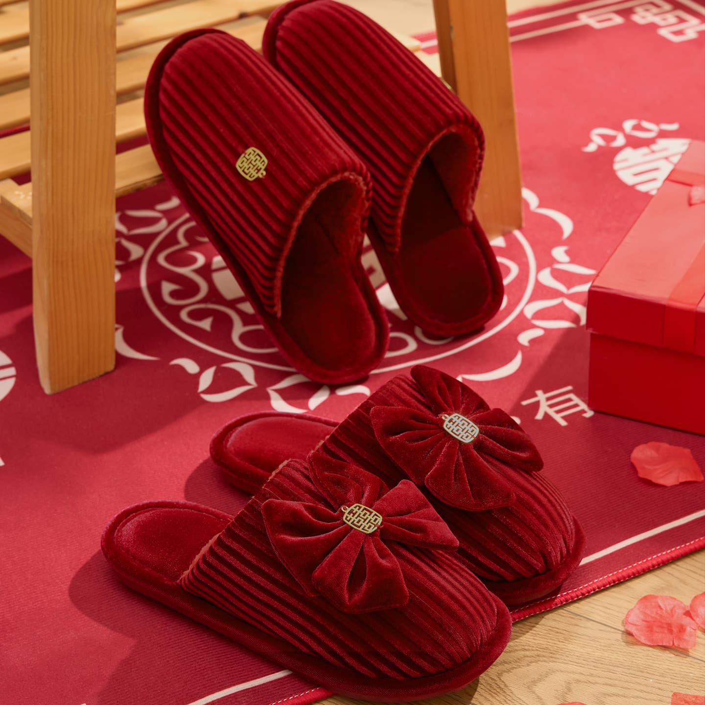 Wedding slippers with a premium feel, newlywed couple style, bride and groom dowry festive red pair winter luxury wedding shoes.