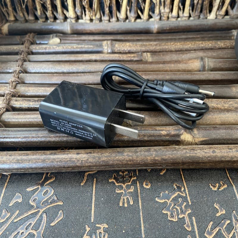 Direct Supply from Manufacturer: 4.5V 420mA USB Power Cable for Music Players, Wholesale Length 100cm