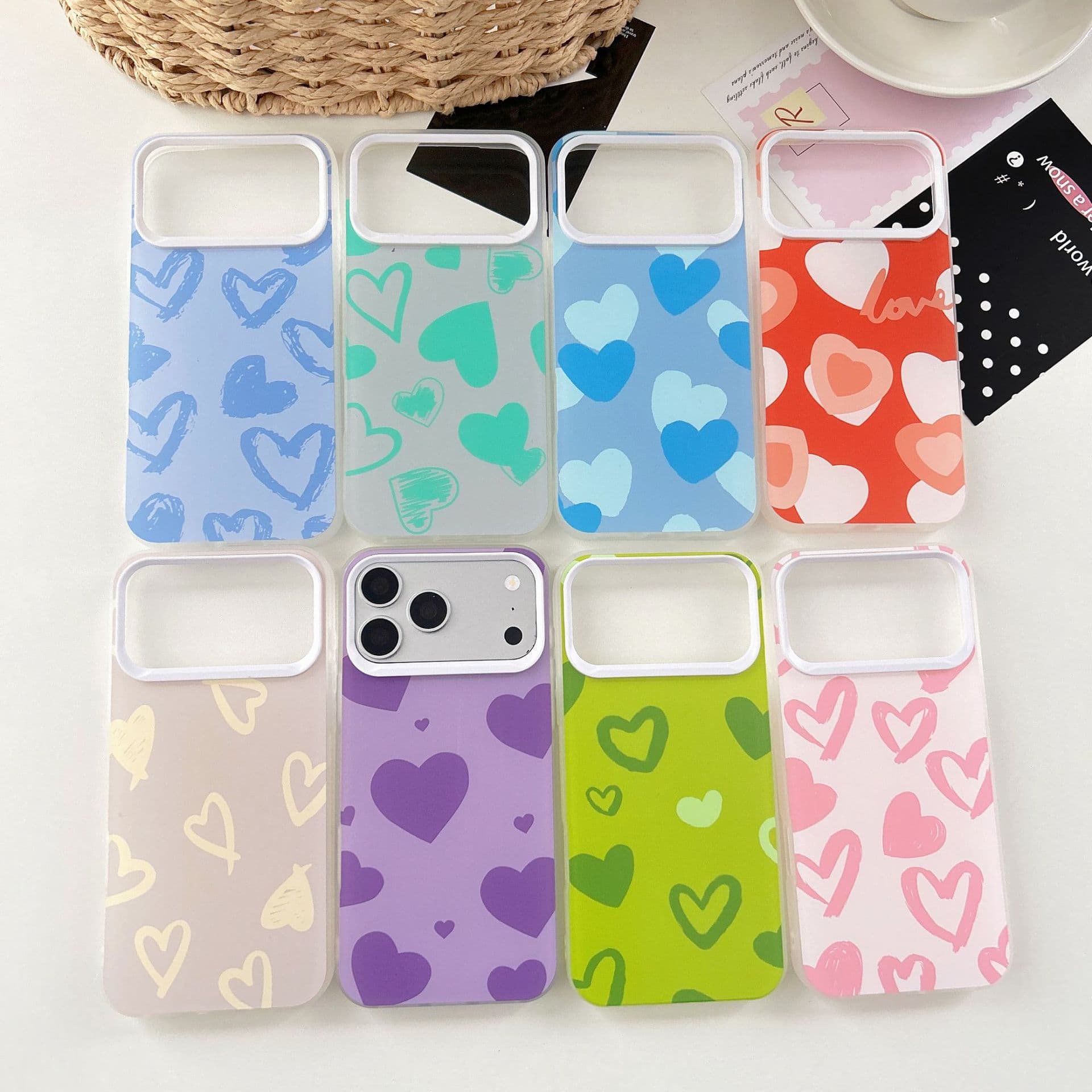Minimalist heart phone case for iPhone 16 Pro Max, compatible with iPhone 15, soft for 14/13/17 Pro, women's new style 11