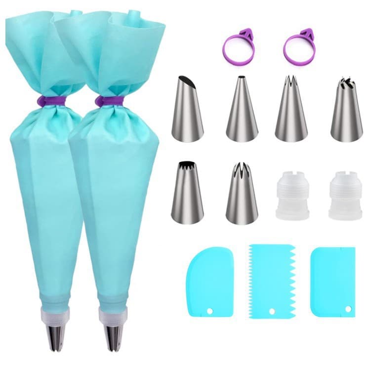 Amazon 15-Piece Piping Nozzle Set Cake Decorating Tips Disposable Piping Bags Cream Scraper