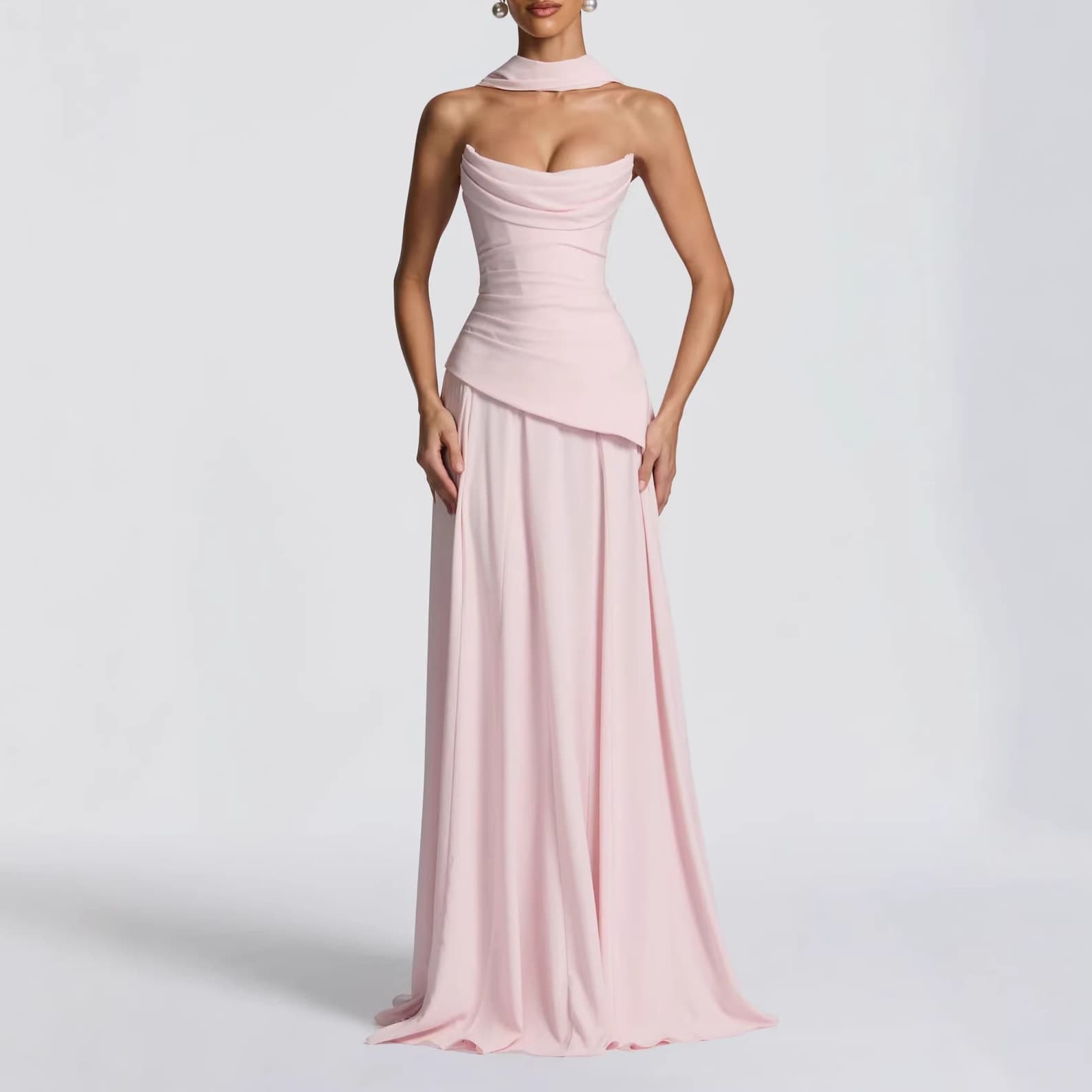 2026 New Cross-Border European and American Amazon Women's Summer Flowing Ribbon Strapless Waist Back Tie Two-Piece Set