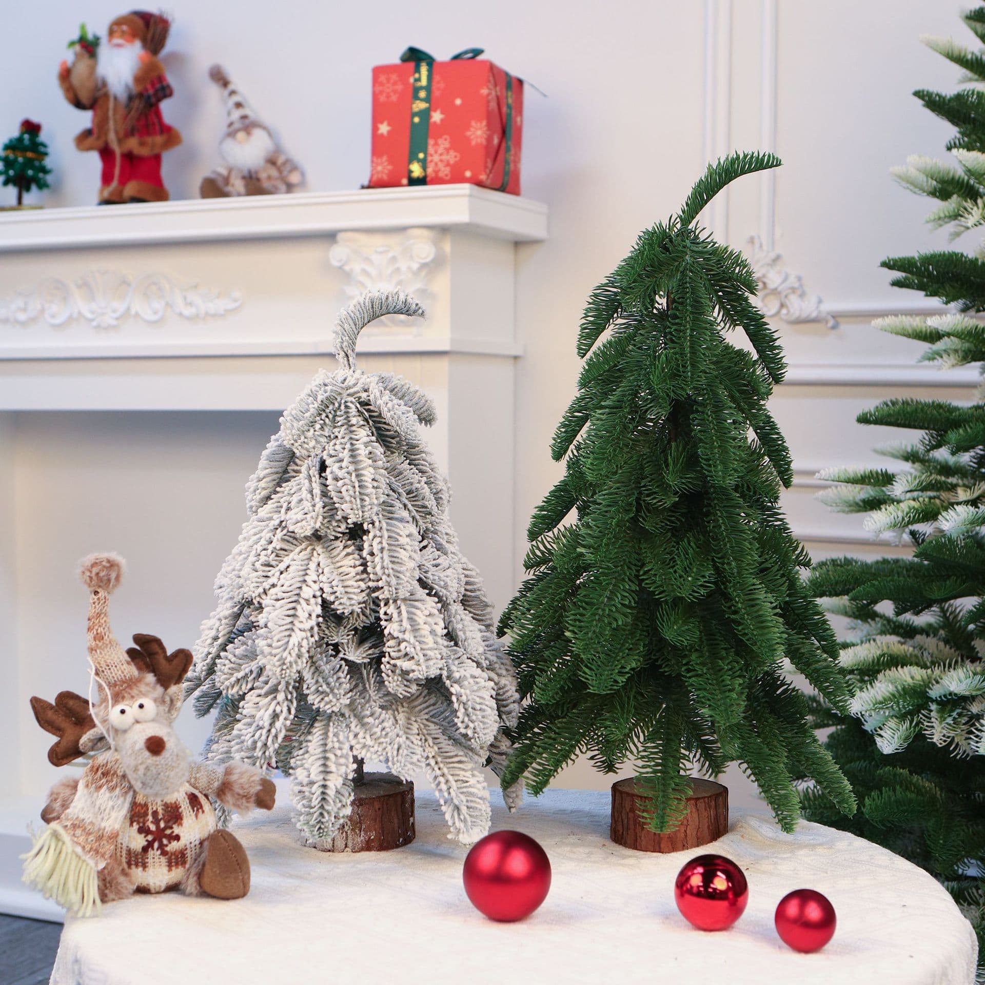 Amazon Best-Selling Artificial Snow Spray Christmas Tree, Flocked Tree, Mini Desktop Christmas Tree