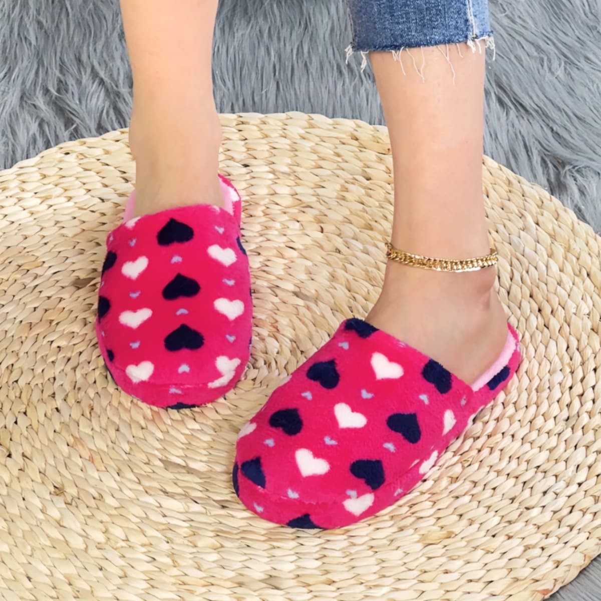 Manufacturer Indoor and Outdoor Anti-Slip Thick Sole Unisex Couple Casual Cotton Slippers Home Wood Floor Slippers Wholesale