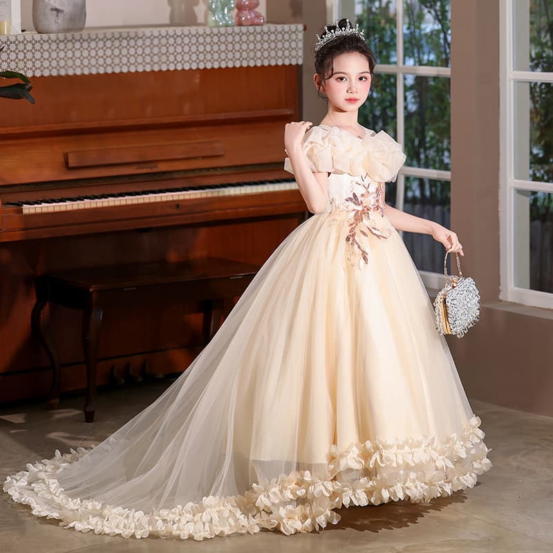 Exquisite Long Embroidered Princess Dress for Girls Show Performance Luxury Lightweight Cross-Border Ceremony Gown