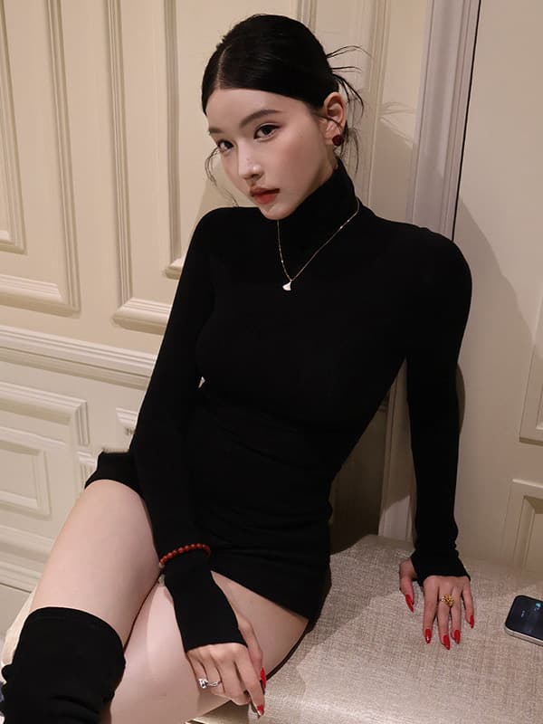Edgy High-Neck Fleece Long-Sleeve T-Shirt for Women Winter Stretch Tight Base Layer Solid Color Mock Neck Top