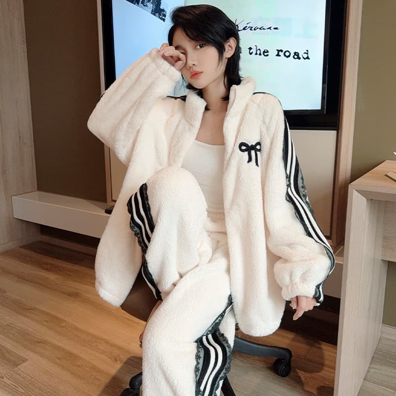 2025 New Women's Coral Fleece Pajama Set Winter Thickened Warm Flannel Zip-Up Homewear Sport Suit
