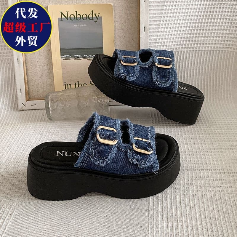 Women's Platform Wedge Sandals with Thick Sole and Height Increase for Summer 2026 Trendy Outdoor Wear, High-End Style