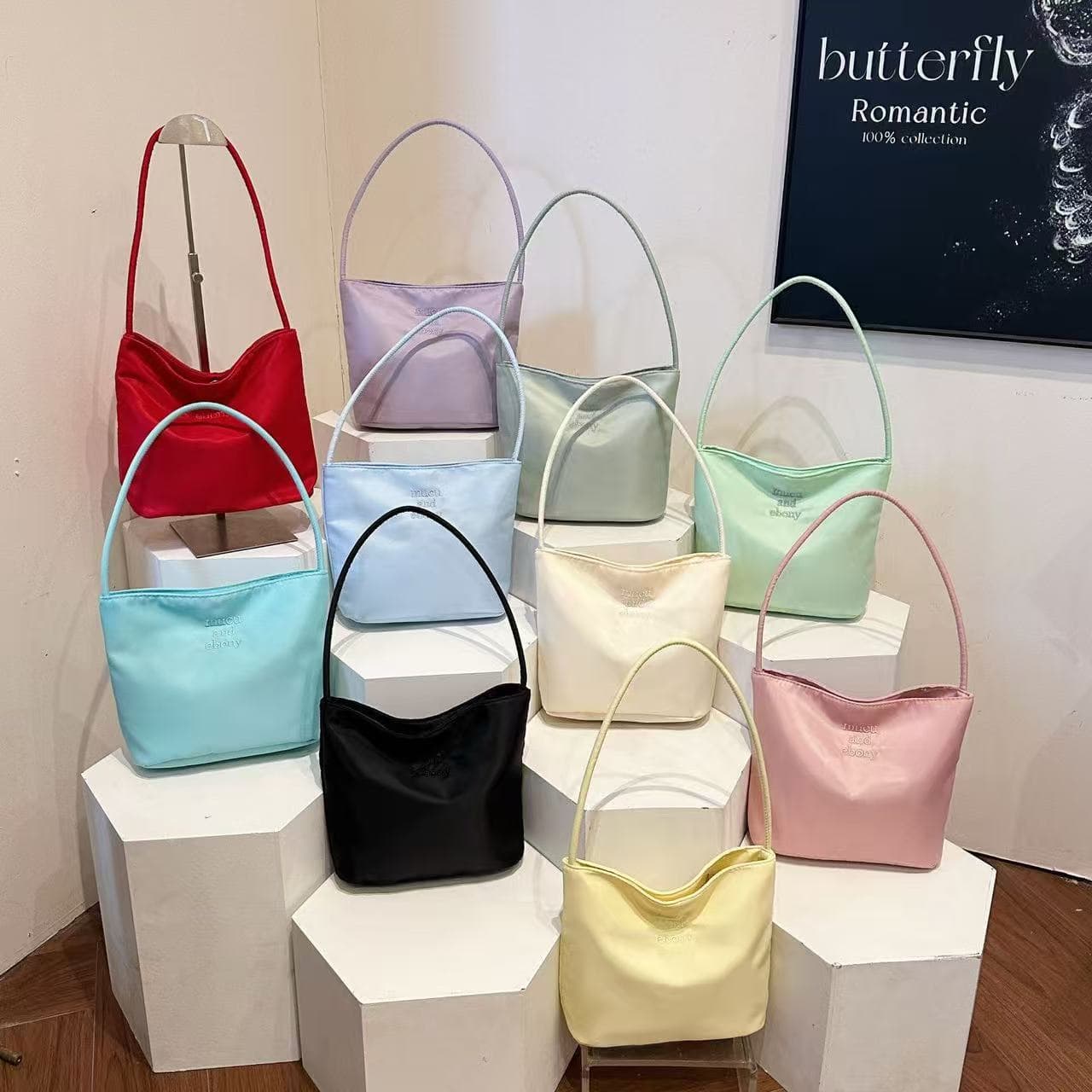 Korean Muchandebong Bag for Women, 2024 New Fashion Casual Commuter Nylon Shoulder Bag, Versatile Bucket Style