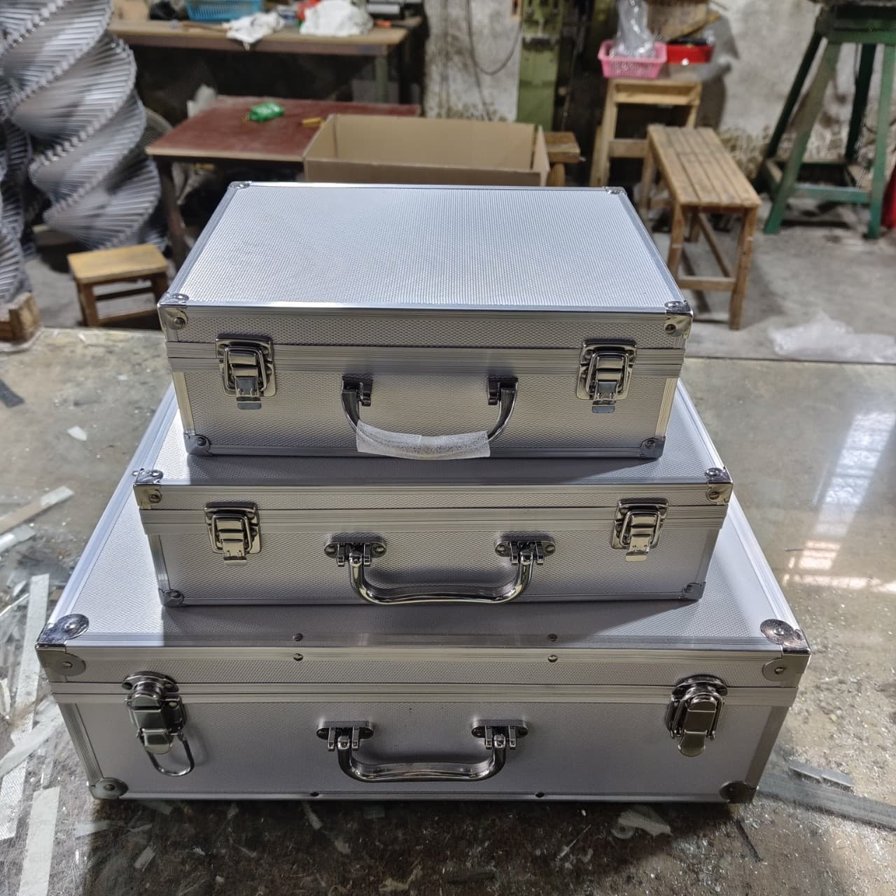 Direct from Manufacturer Aluminum Alloy Toolbox, Flashlight Packaging Box, Portable Aluminum Case, Instrument Case Tool Protection Box