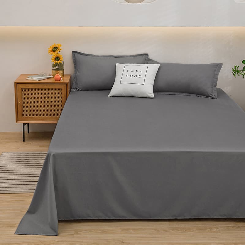 Skin-Friendly Solid Color Twin Bed Sheet Set for School Dormitory and Home Use, Includes Fitted Sheet, Flat Sheet, and Pillowcase, Wholesale