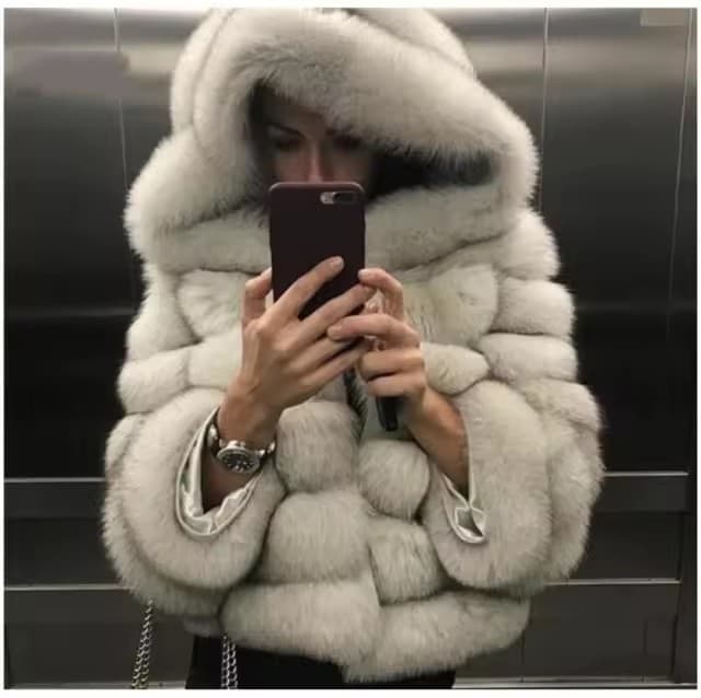 Cross-Border European and American Hot-Selling Fur Coats with Hoods, Spliced with Imitation Mink Fur, Fox Fur, and Artificial Fur, Available from Manufacturers