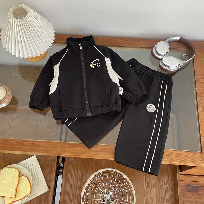 [In Stock] QT266660 Children's Suit 2026 Autumn New Black and White Color Matching Stand Collar Sports Suit for Boys