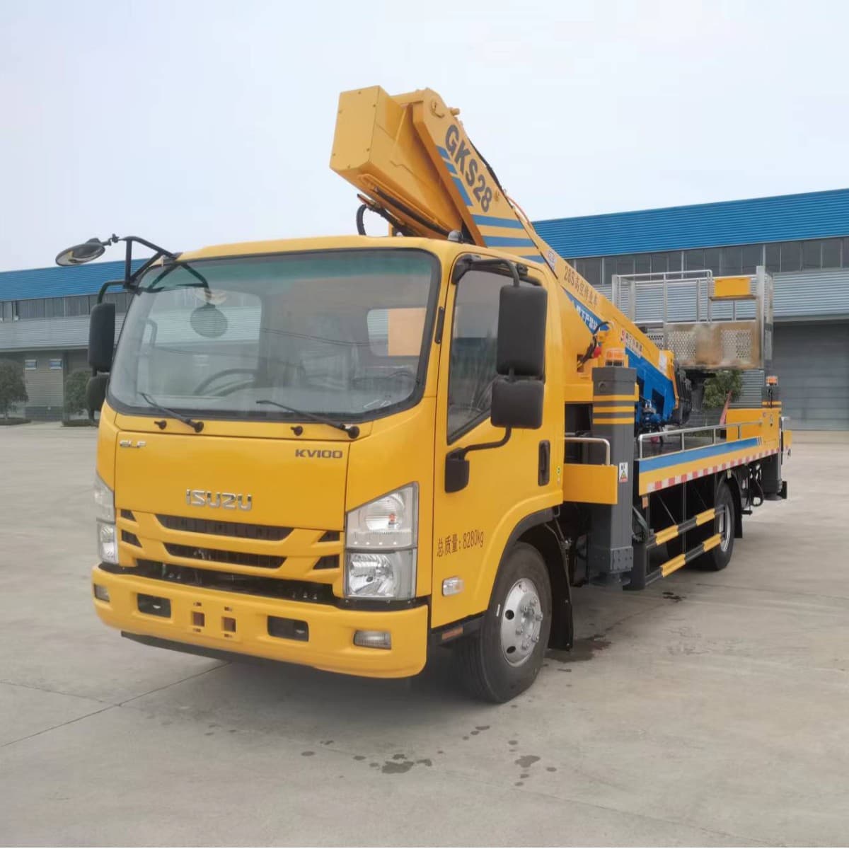 Isuzu China VI Yellow Plate 28m Aerial Work Vehicle Direct Sales for Street Light Installation and Maintenance Lifting Truck Export Available