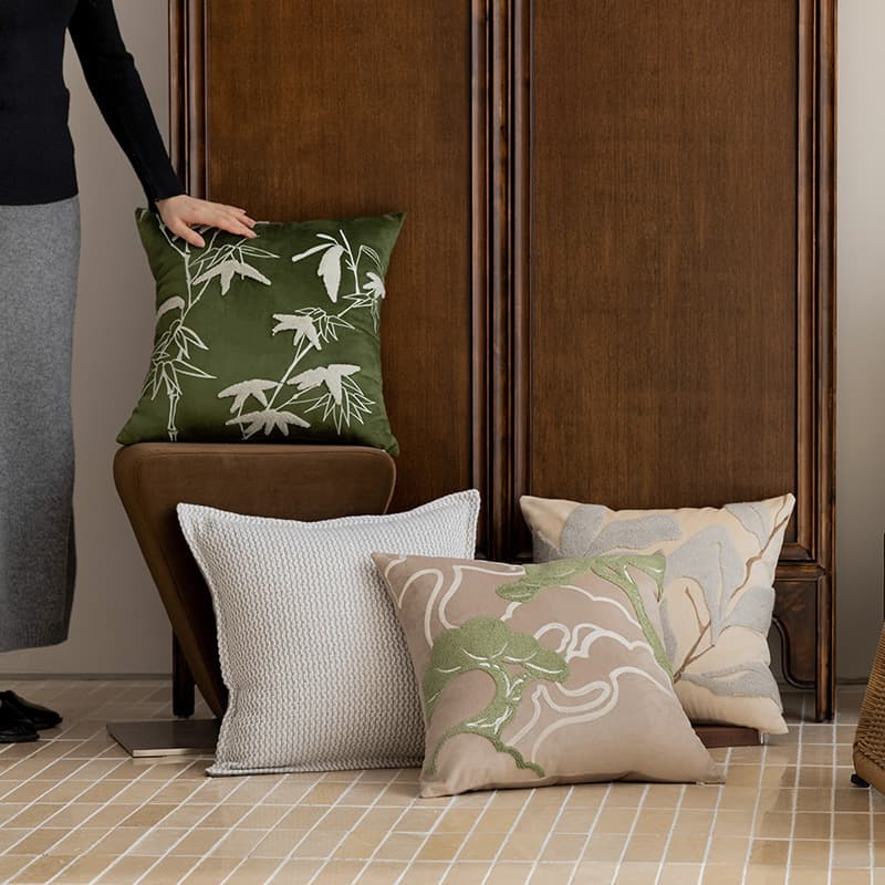 Modern minimalist new Chinese style embroidered throw pillows, headboard pillows, antique style homestay sofa cushions and pillowcases wholesale.