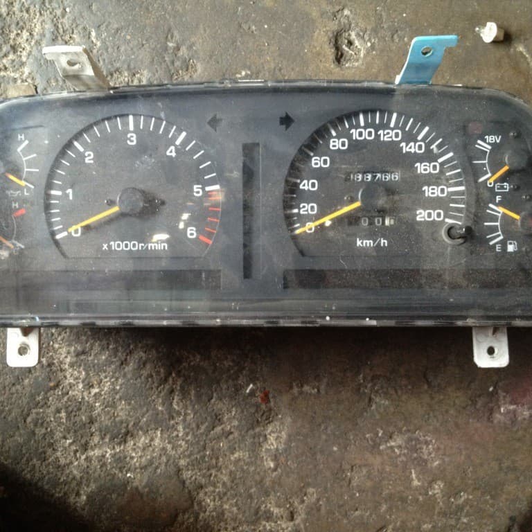 Suitable for Toyota 4500FZJ80 instrument assembly, original car second-hand car parts