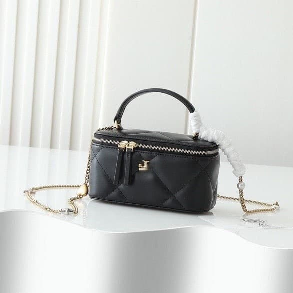 TB Women's Bag 2026 New KIRA Cosmetic Box Bag Chain Handle Handheld Shoulder Crossbody Mini Small Bag TB Box Bag