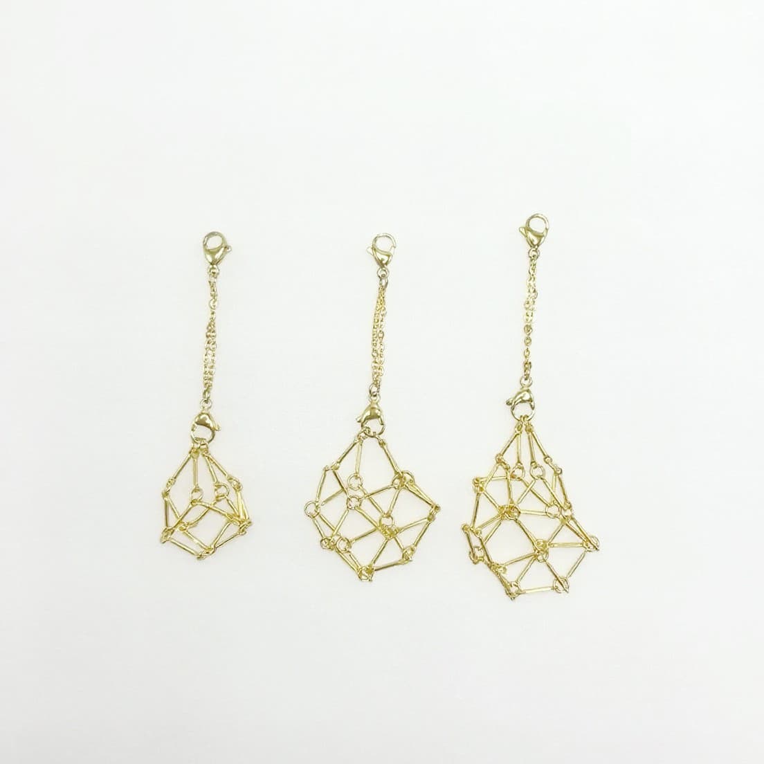 Cross-border natural crystal stone mesh bag keychain stone keychain pendant DIY crystal gem pendant accessories