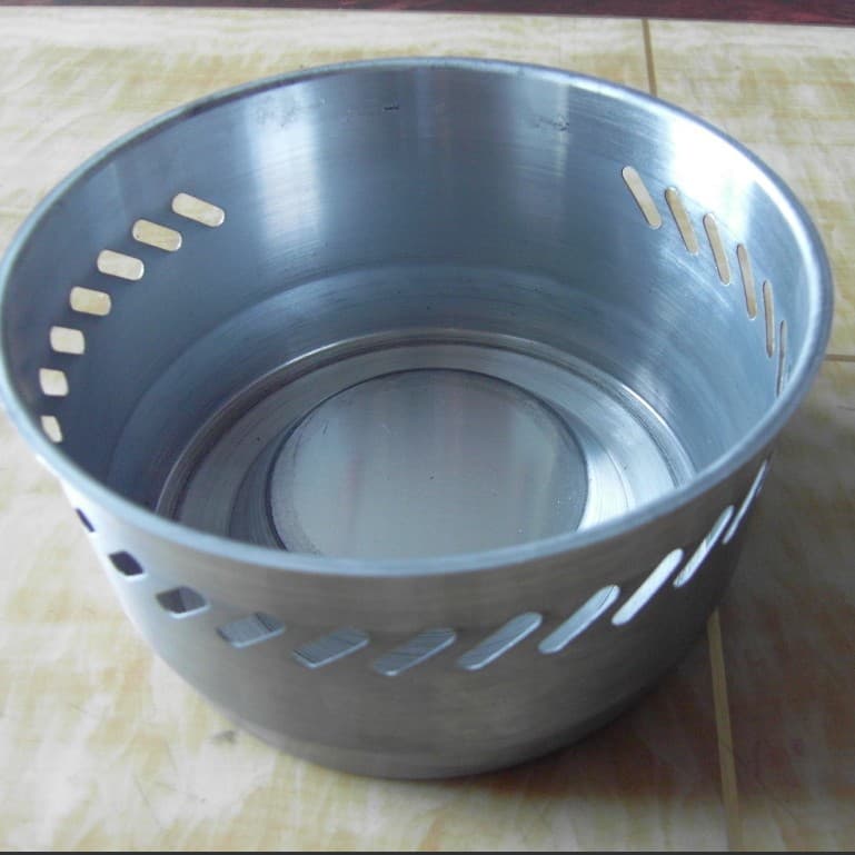 COB lampshade, spun aluminum reflector, AR111 aluminum alloy lamp cup, RoHS certified.