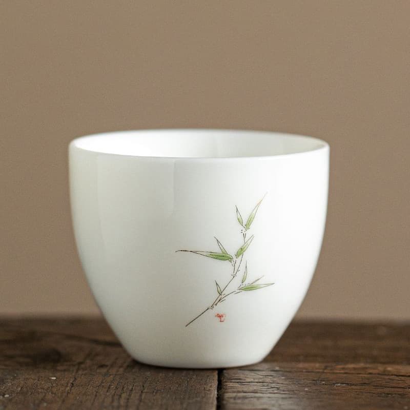 High-grade mutton-fat jade porcelain small tea cup Dehua Kung Fu tea cup white porcelain tea cup master cup single cup for home use