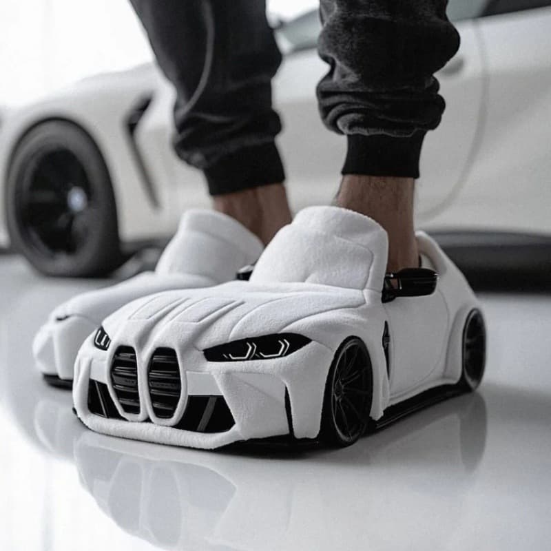 Cross-border hot-selling simulation sports car toy plush slippers, exquisite home cotton slippers, car model cool slippers