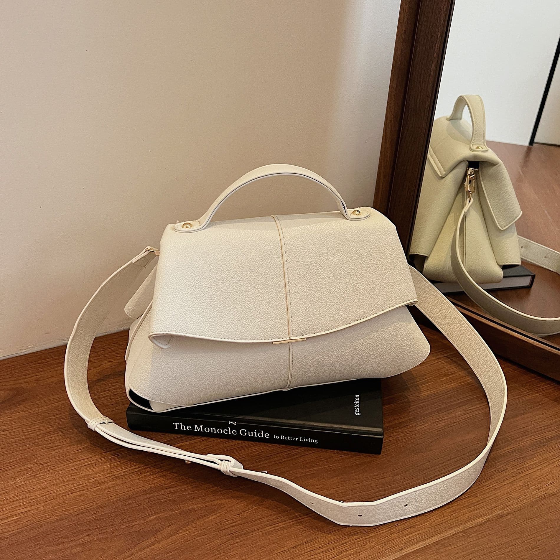 Cross-border Niche Premium Handbag for Women 2025 New Fashion Versatile Shoulder Bag High-Quality Texture Crossbody Bag