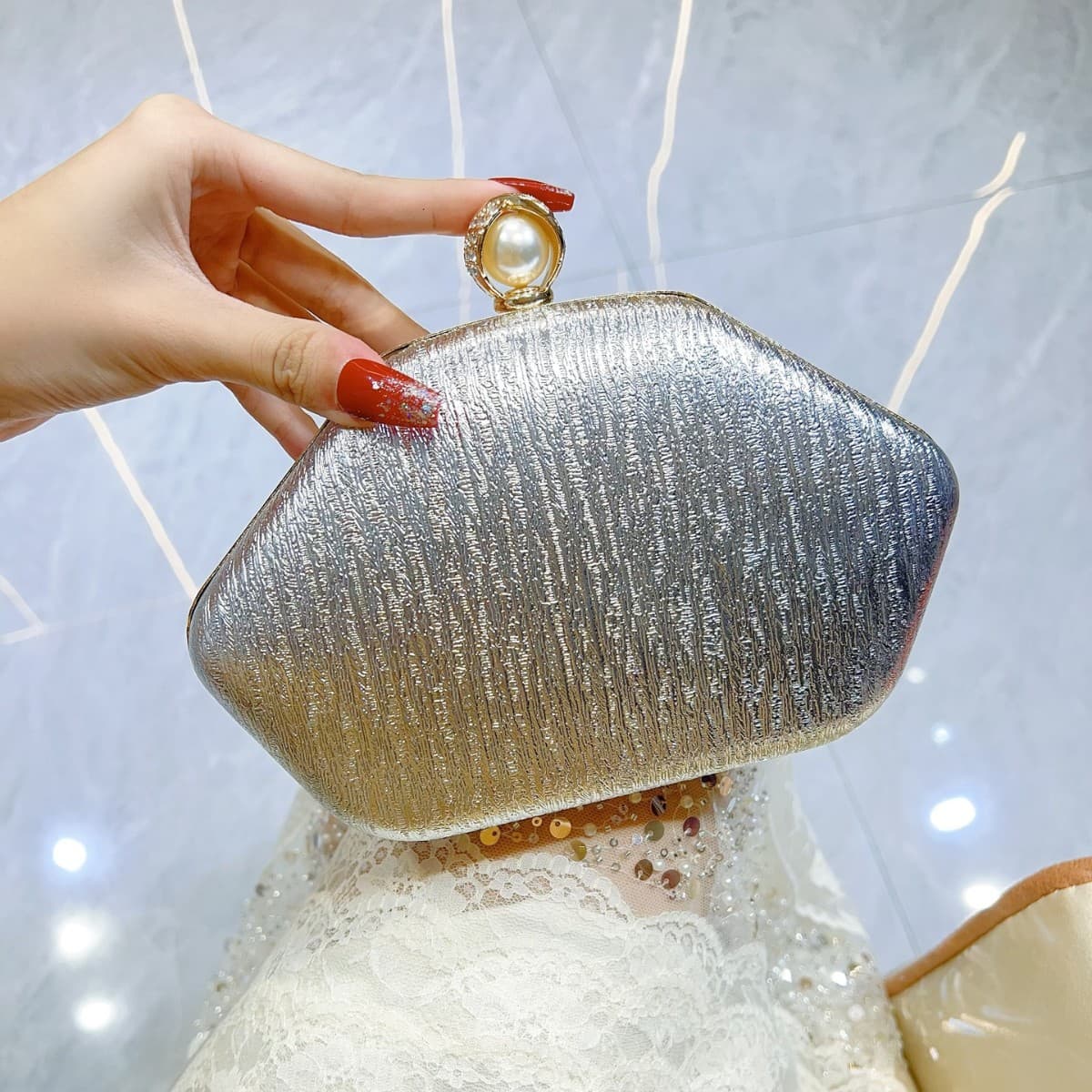 Evening Clutch Bag PU Dress Bag Irregular 3D Evening Gown Handbag for Women Banquet Fashionable European And American Style