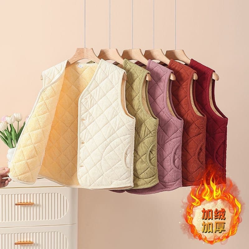 Winter new style middle-aged women's vest, fleece-lined and thickened warm embossed corduroy vest, mother's outfit from Yiwu factory.