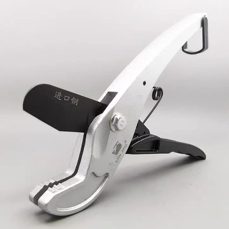 Manufacturer wholesale PPR quick-cutting shears, PPR scissors, plumbing tools, PPR small scissors, PPR pipe cutters.