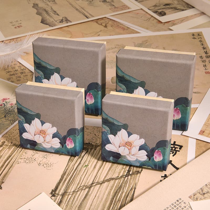 Spot paper Chinese retro silver jewelry box bracelet necklace bracelet bracelet press lapel gift jewelry packaging box