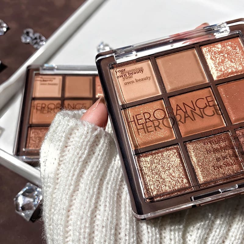 HERORANGE~Nine-Color Chocolate Eyeshadow Palette Pearlescent Matte Large Sequins Fine Flash Silkworm Beginner Earth Affordable