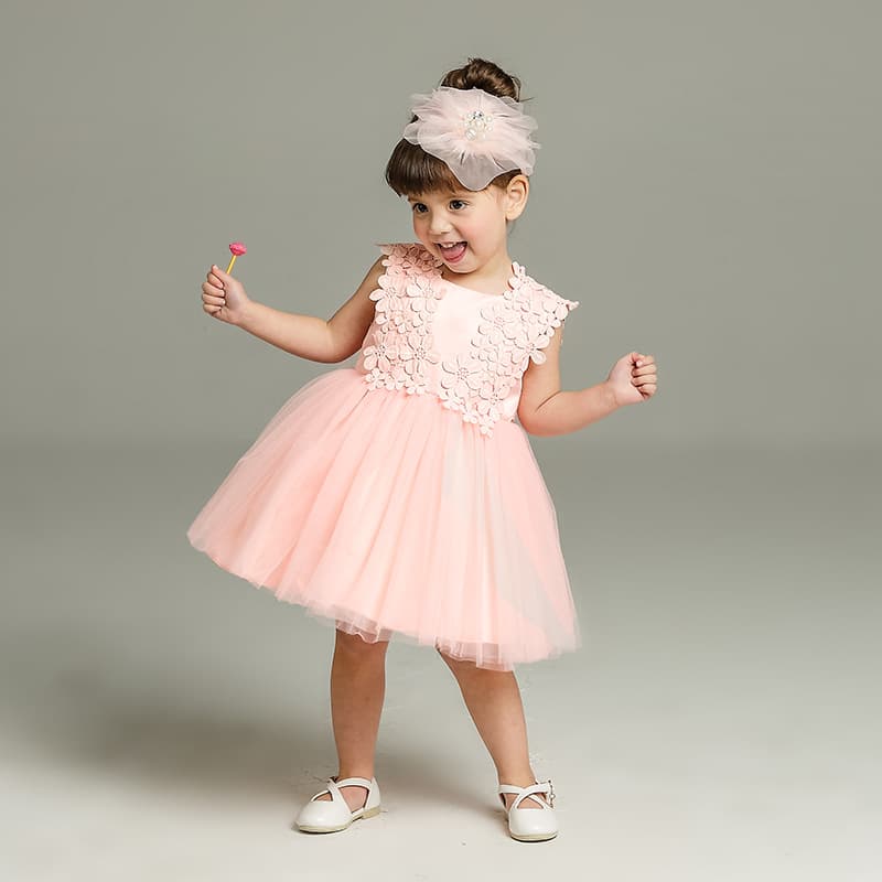 Meiqiduo Baby Girl White Lace Dress for Full Moon, Newborn, Birthday, Wedding