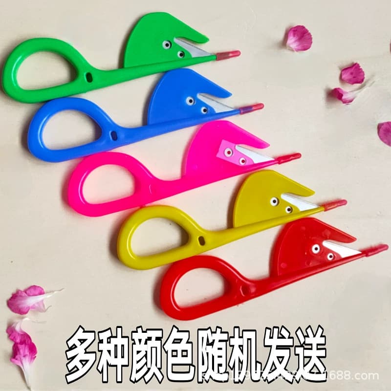 Gutting knife for poultry, duck and chicken intestine knife, tool for cleaning chicken and duck intestines