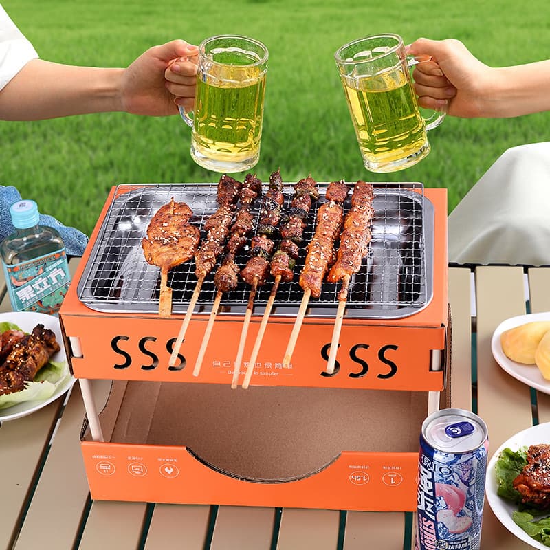 Portable BBQ grill with low smoke, integrated disposable stainless steel outdoor BBQ grill for camping, picnics, team building.