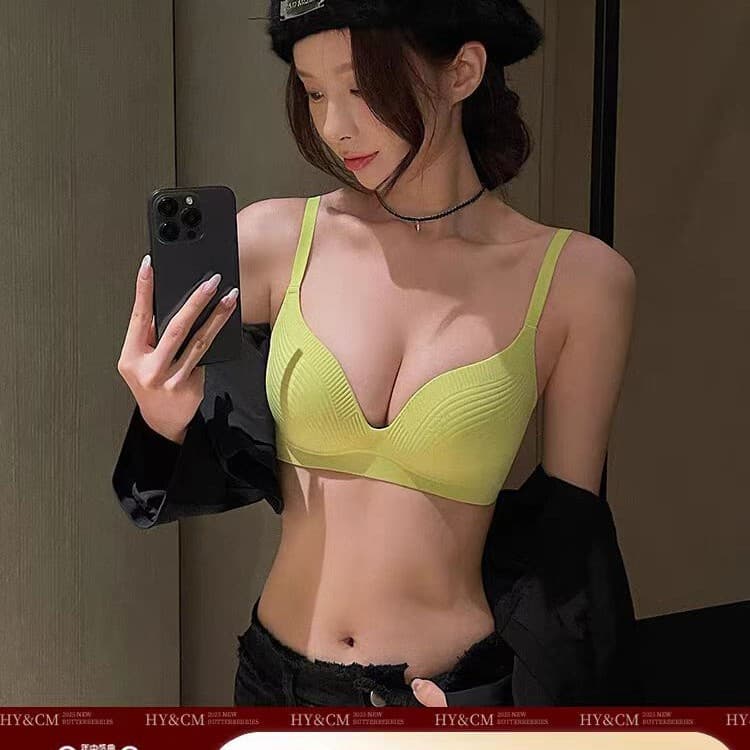 Push-up Seashell Gathering Bra for Women, Thin Seamless Design, Lifts Side Fat, Prevents Sagging, Back-smoothing Style