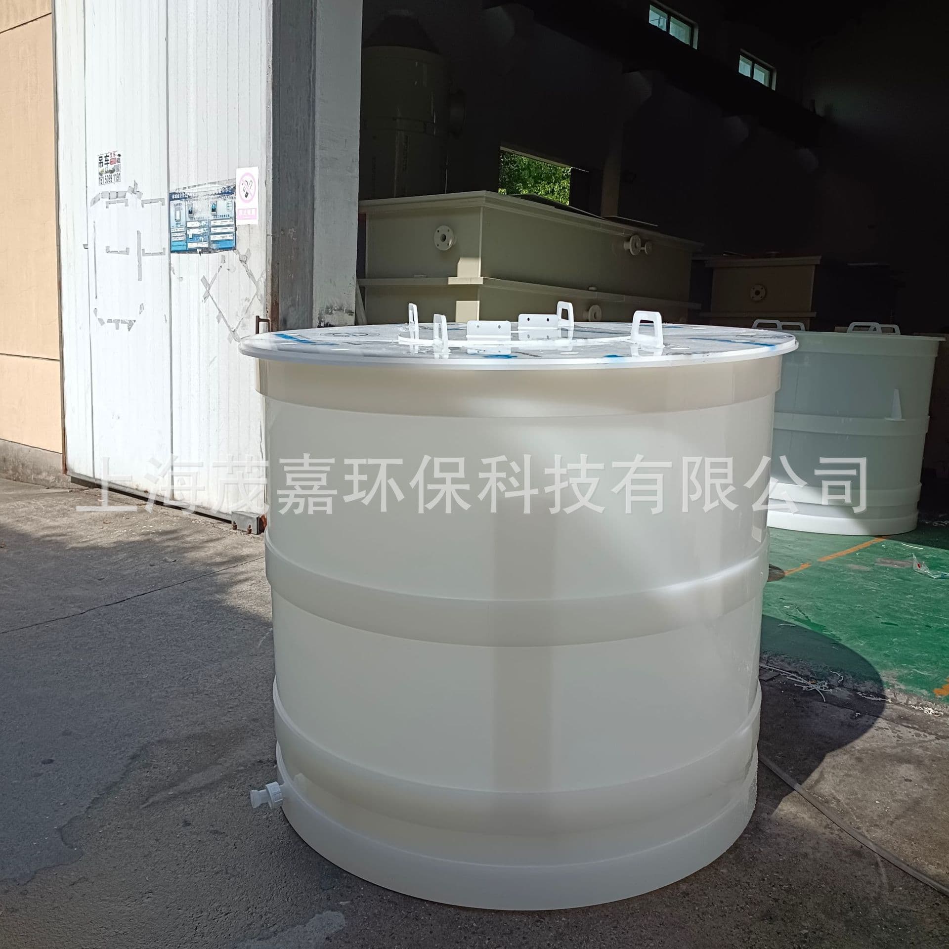 Shanghai PP fish pond manufacturers, round seafood tanks, custom anti-corrosion aquaculture containers installation