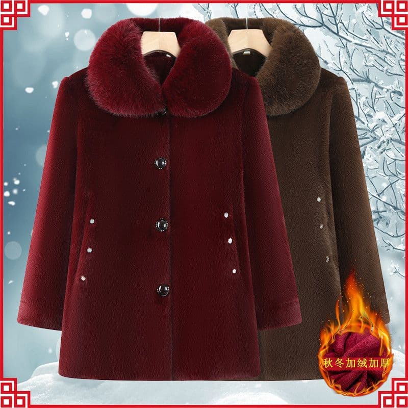 Winter clothing for middle-aged and elderly women, including faux fur coats, mink wool coats, thick and luxurious cotton-padded jackets.