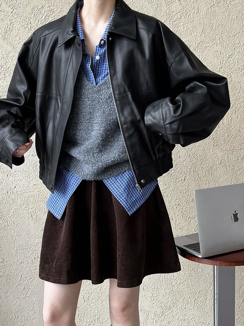 Luxi Hong Kong Style Leather Jacket for Women 2025 Autumn New Loose Short PU Motorcycle Jacket Top 9701
